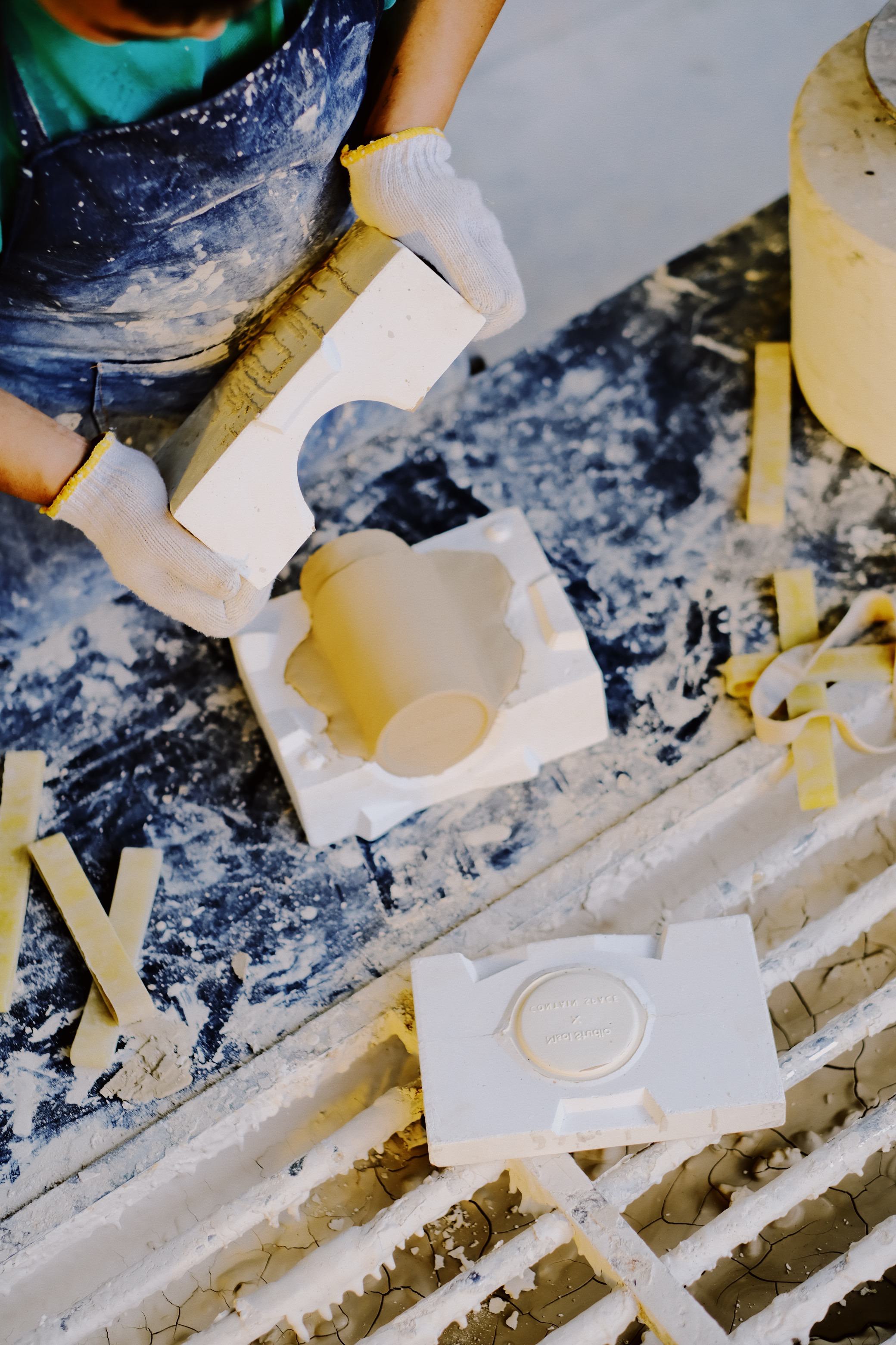 Flowing Time - Black